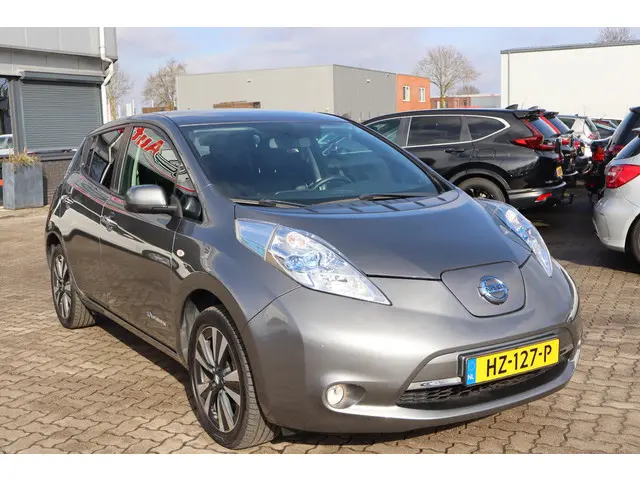 Nissan Leaf Tekna 30 kWh 2016 Elektrisch 10