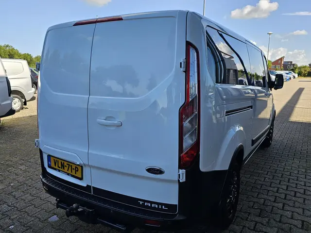 Ford Transit Custom 300 2.0 TDCI L2H1 Trail 2021 Diesel 5