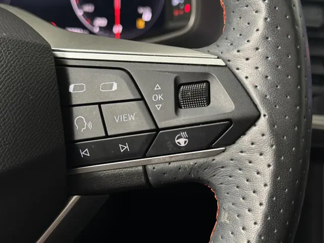 SEAT Ateca 1.5 TSI FR Business Intense 2022 Benzine 24