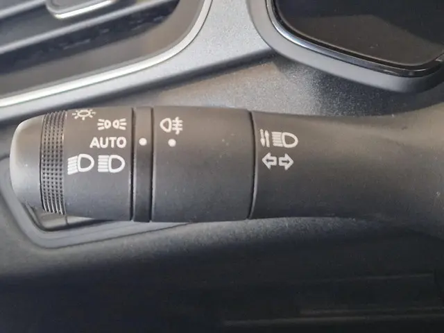 Renault Captur 1.3 mild hybrid 160 techno 2025 Benzine 22