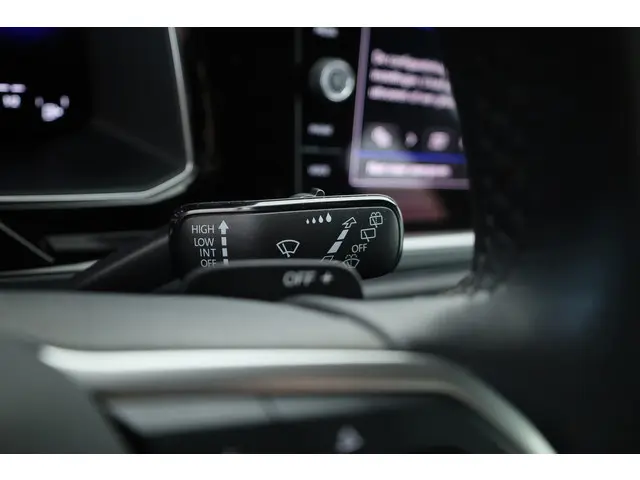 Volkswagen Polo 1.0 TSI R-Line 2025 Benzine 14