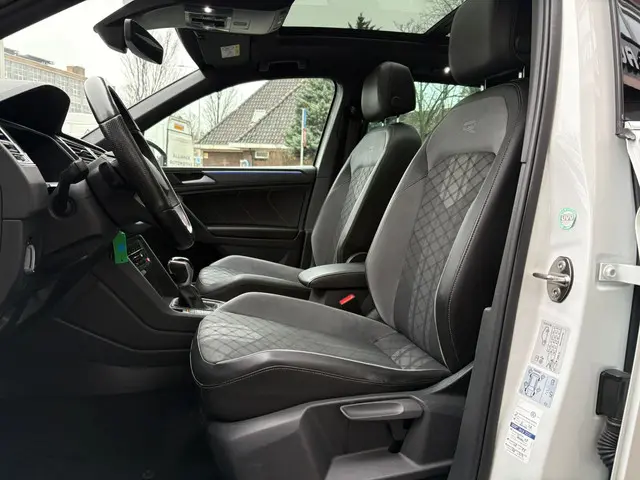 Volkswagen Tiguan 1.5 TSI R-Line Pano 2022 Benzine 10