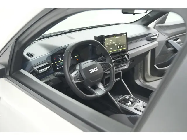 Dacia Duster 1.6 Hybrid 140 Journey 2025 Hybride Benzine 2