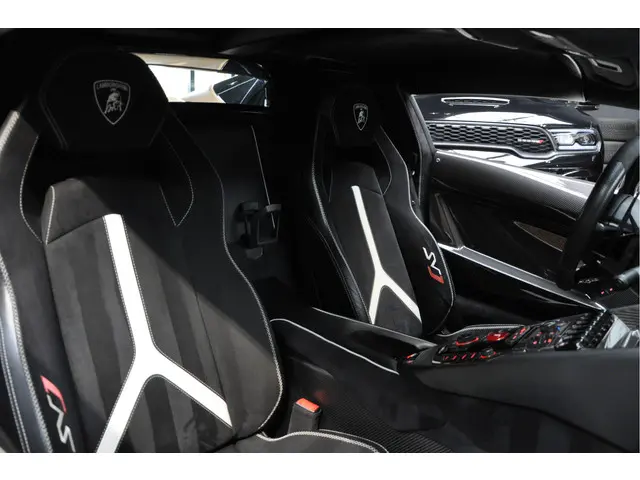 Lamborghini Aventador 6.5 V12 SVJ Roadster 2021 Benzine 13