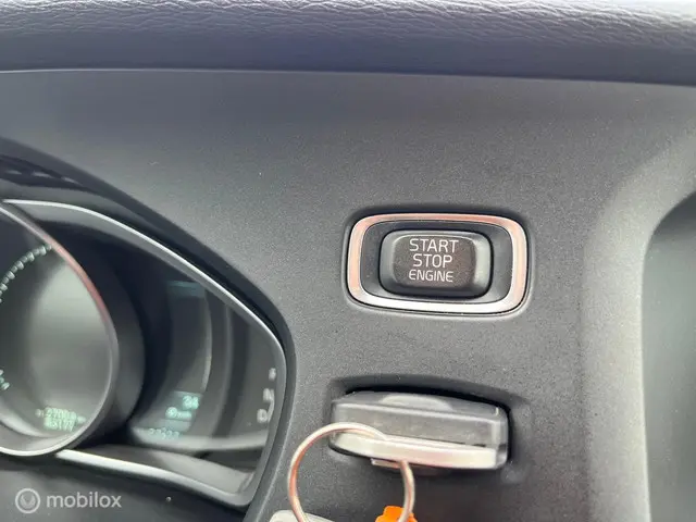 Volvo V40 1.6 T4 Summum 2014 Benzine 22