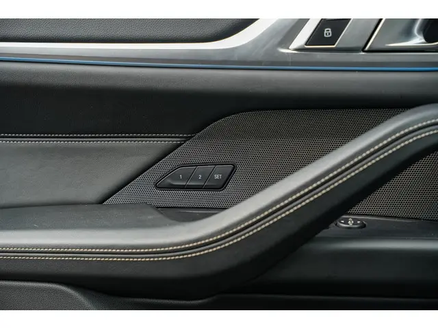 BMW i4 M50 High Executive 84 kWh 2022 Elektrisch 25