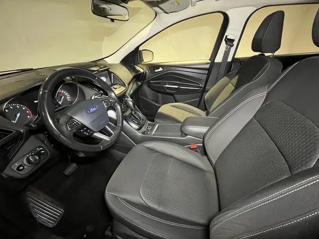 Ford Kuga 1.5 EcoBoost Titanium 2018 Benzine 24