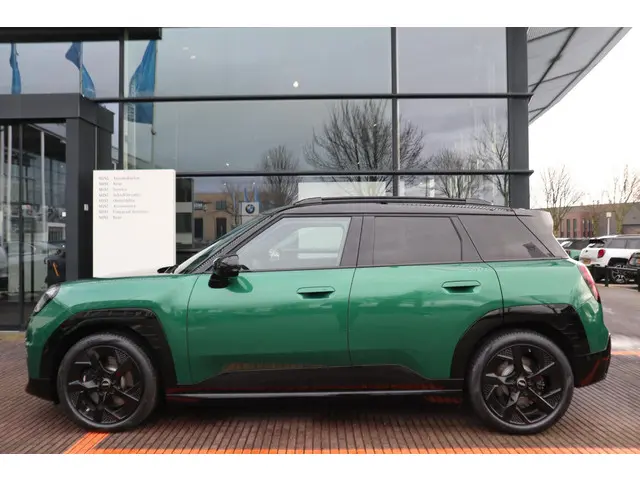MINI Aceman E 2025 Elektrisch 4