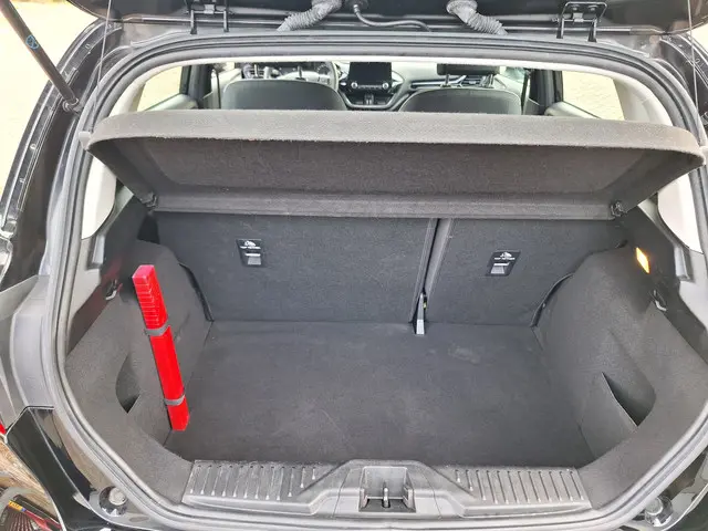 Ford Fiesta 1.1 Trend 2018 Benzine 27