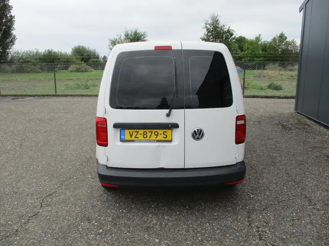 Volkswagen Caddy 1.6 TDI L1H1 Trendline 2016 Diesel 4