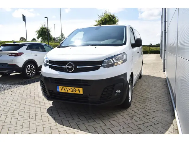 Opel Vivaro 2.0 CDTI L3H1 Edition 2023 Diesel 8