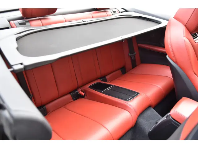 BMW 4 Serie Cabrio 440i High Executive 2019 Benzine 35