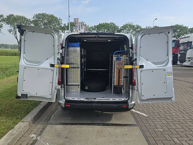 Ford Transit Custom 2.0 2021 Diesel 11