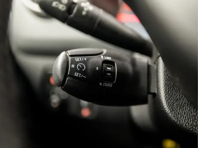 Citroën Berlingo 1.2 PureTech XTR 2017 Benzine 22