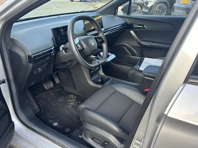 MG MG4 Electric Luxury 64 kWh 2024 Elektrisch 20