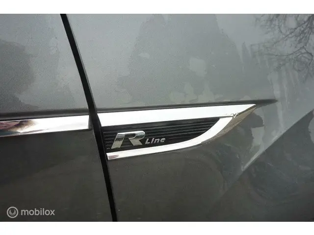 Volkswagen T-Roc 1.5 TSI Sport R Line 2019 Benzine 12