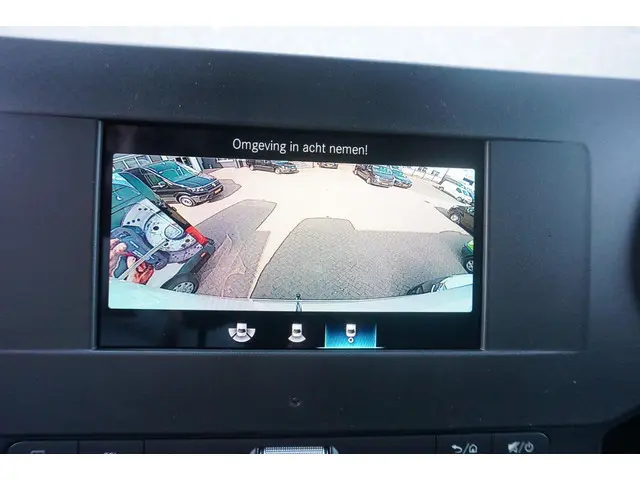 Mercedes-Benz Sprinter L2H2 2022 Diesel 15