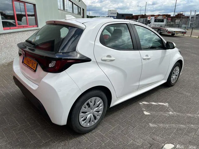 Toyota Yaris 1.5 VVT-i Active 2021 Benzine 5