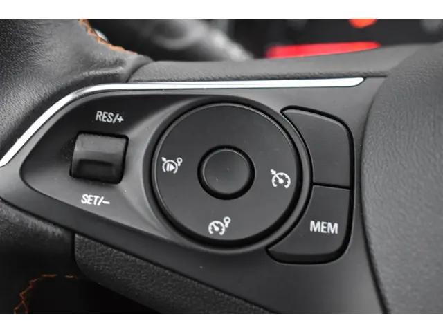 Opel Crossland X 1.2 Turbo Innovation 2019 Benzine 13