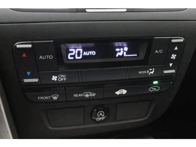 Honda Civic 1.4 Comfort 2013 Benzine 42