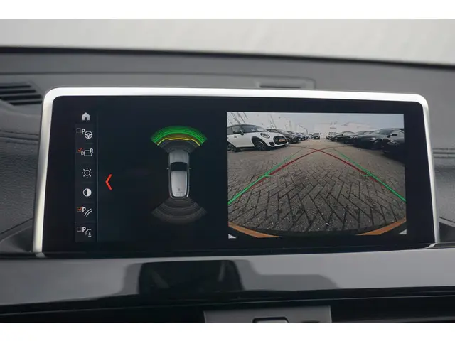 BMW X2 xDrive25e 2023 Hybride Benzine 19