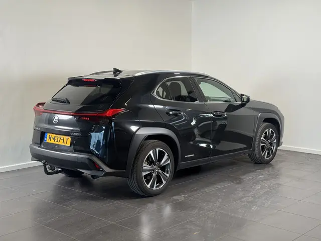 Lexus UX 250h Preference Line 2021 Hybride Benzine 5