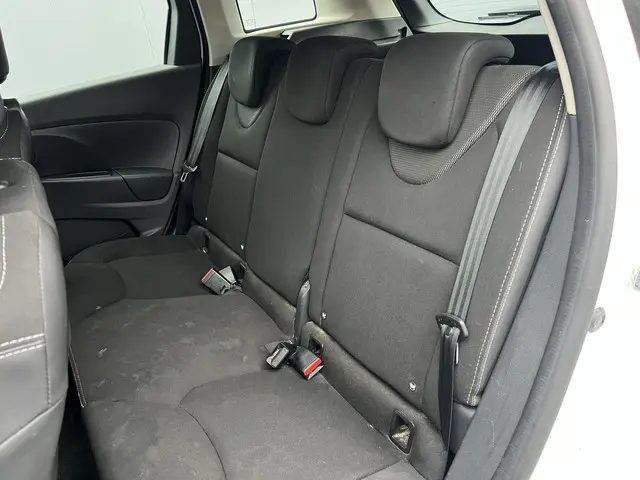 Renault Clio Estate 0.9 TCe Expression 2016 Benzine 5