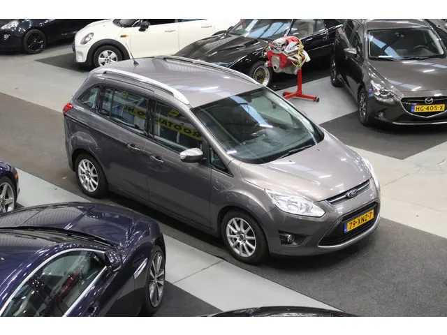 Ford Grand C-Max 1.6 Trend 2012 Benzine 26