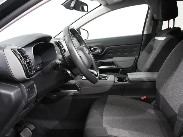 Citroën C5 Aircross 1.2 PureTech Business 2022 Benzine 21