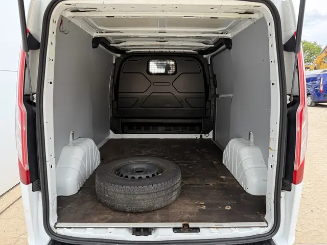 Ford Transit Custom 2.0 TDCI 130PK 2021 Diesel 11