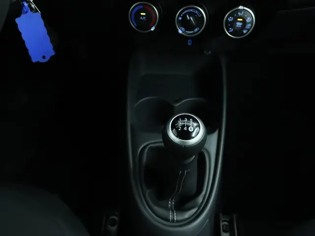 Toyota Aygo X 1.0 VVT-i MT Play 2025 Benzine 22