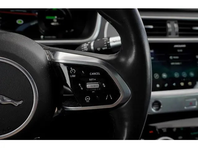 Jaguar I-PACE EV400 HSE 90 kWh 2018 Elektrisch 31
