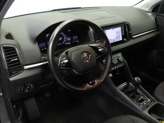 Škoda Karoq 1.0 TSI Ambition 2023 Benzine 4