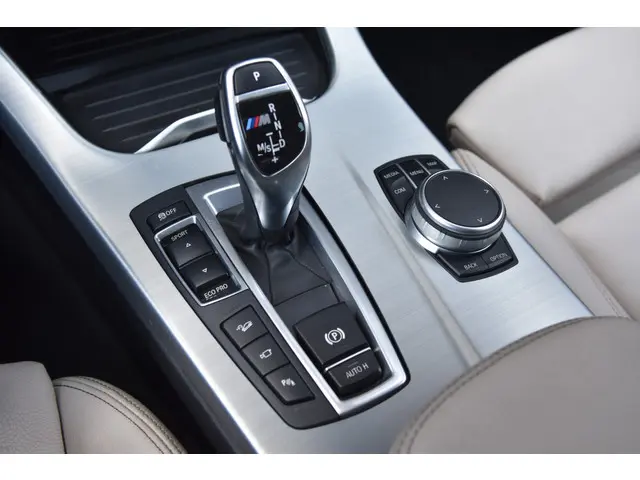 BMW X4 M40i High Executive 2017 Benzine 16