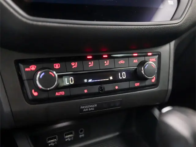 SEAT Arona 1.0 TSI FR Sport 2018 Benzine 9