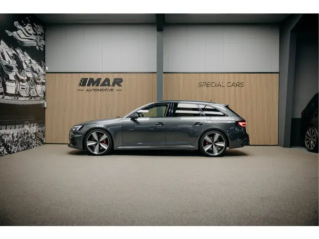 Audi RS4 2.9 TFSI RS 4 quattro 2018 Benzine 6