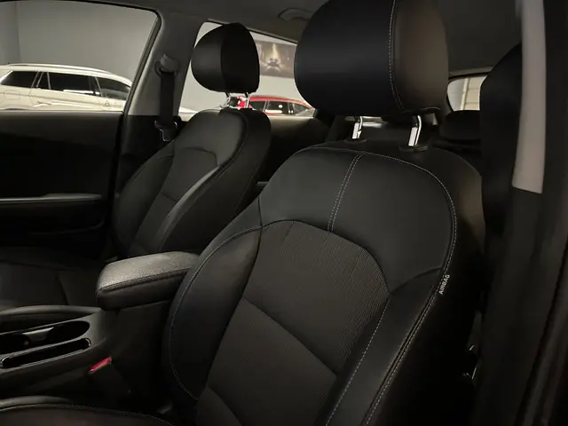 Kia Niro 1.6 GDi Hybrid DynamicLine 2018 Hybride Benzine 24