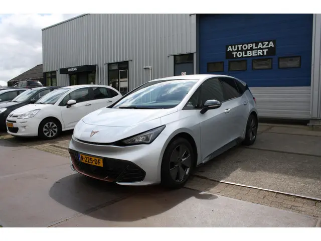 CUPRA Born