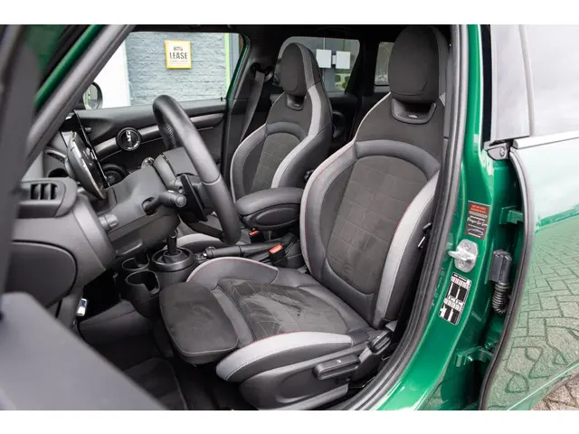 MINI Cooper S 2.0 Resolute Edition 2023 Benzine 14