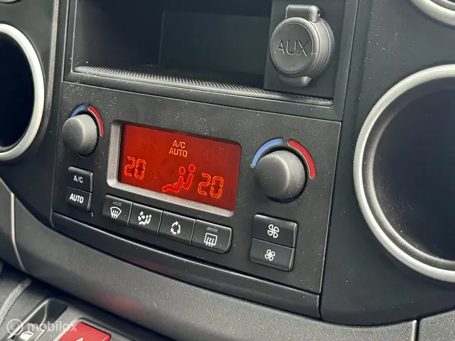 Citroën Berlingo combi 1.2 PureTech XTR 2017 Benzine 17