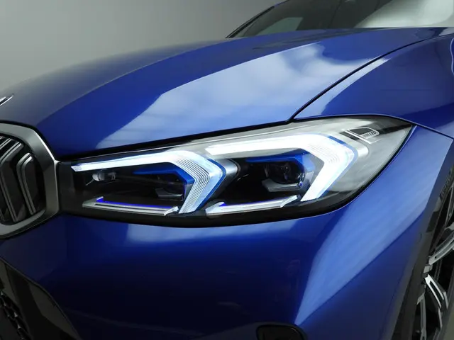 BMW 3 Serie Sedan 330d xDrive 2024 Diesel 46