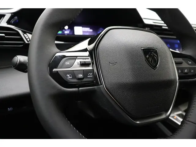 Peugeot e-308 Allure EV 54 kWh 2025 Elektrisch 28