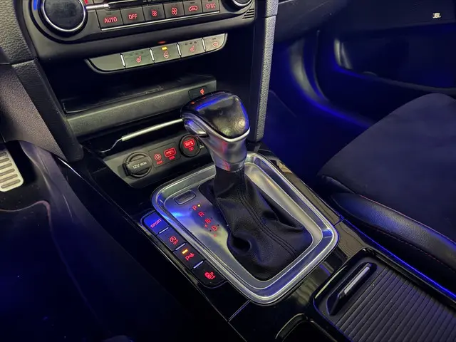 Kia ProCeed 1.6 T-GDI GT 2019 Benzine 19