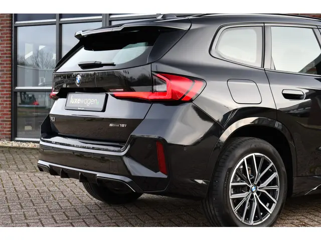 BMW X1 sDrive18i M-Sport 2025 Benzine 22