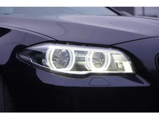 BMW M5 5-serie Competition Edition 2017 Benzine 9