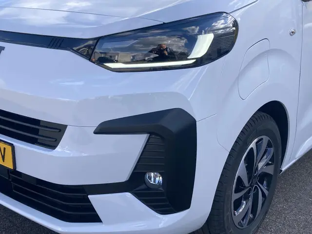 Fiat E-Scudo L3 75 kWh 2025 Elektrisch 3