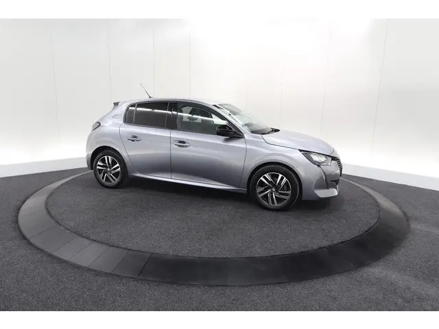 Peugeot 208 PureTech 100 Allure 2022 Benzine 8