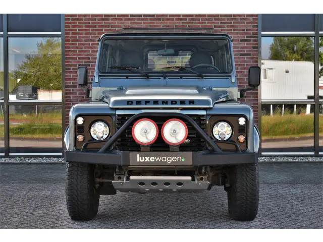 Land Rover Defender 110 2.2 TD4 Hard Top 2015 Diesel 7