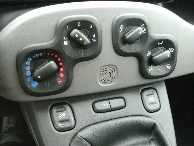 Fiat Panda 0.9 TwinAir Easy / Airco 2012 Benzine 10