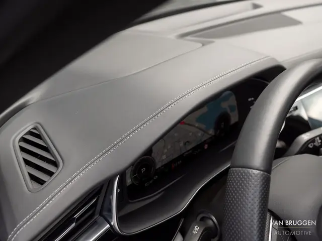 Audi Q7 60 TFSI e quattro S-Line 2020 Hybride Benzine 23